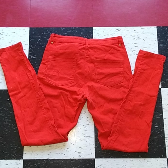 SOLD H&M red jeans - Picture 7 of 10